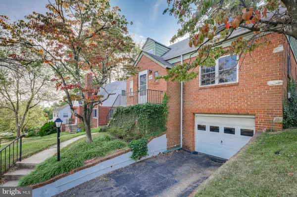 Landover, MD 20785,2518 CREST AVE