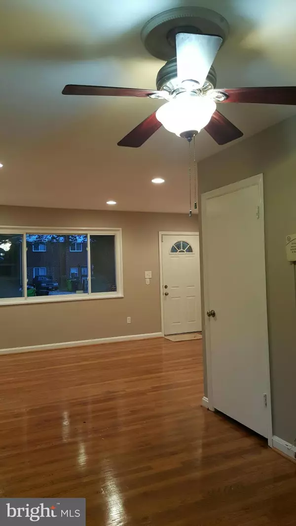 Capitol Heights, MD 20743,909 QUIETVIEW DR