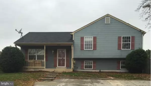 5114 CHESHIRE LN E, Lanham, MD 20706