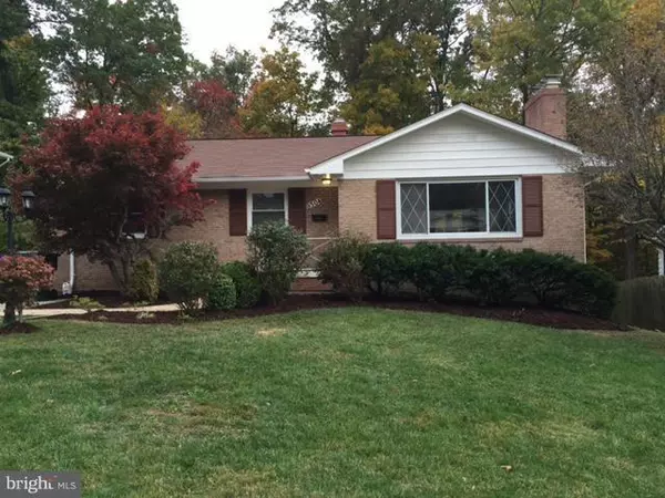 9304 SAINT ANDREWS PL, College Park, MD 20740