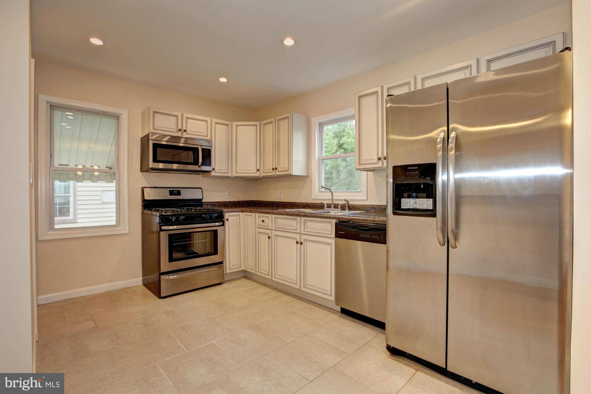 5624 GALLATIN PL, Hyattsville, MD 20781