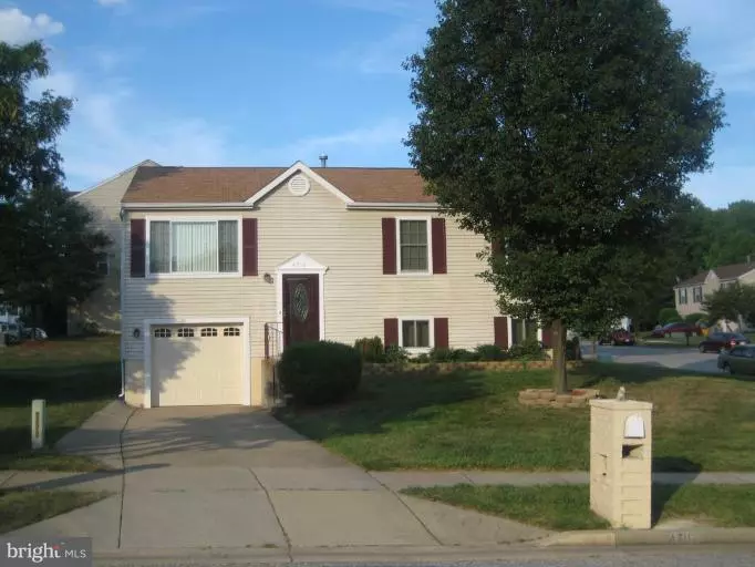 4716 WOODCREST CT, Suitland, MD 20746