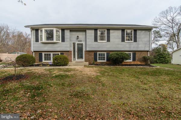 2404 OLD FORT HILLS DR, Fort Washington, MD 20744