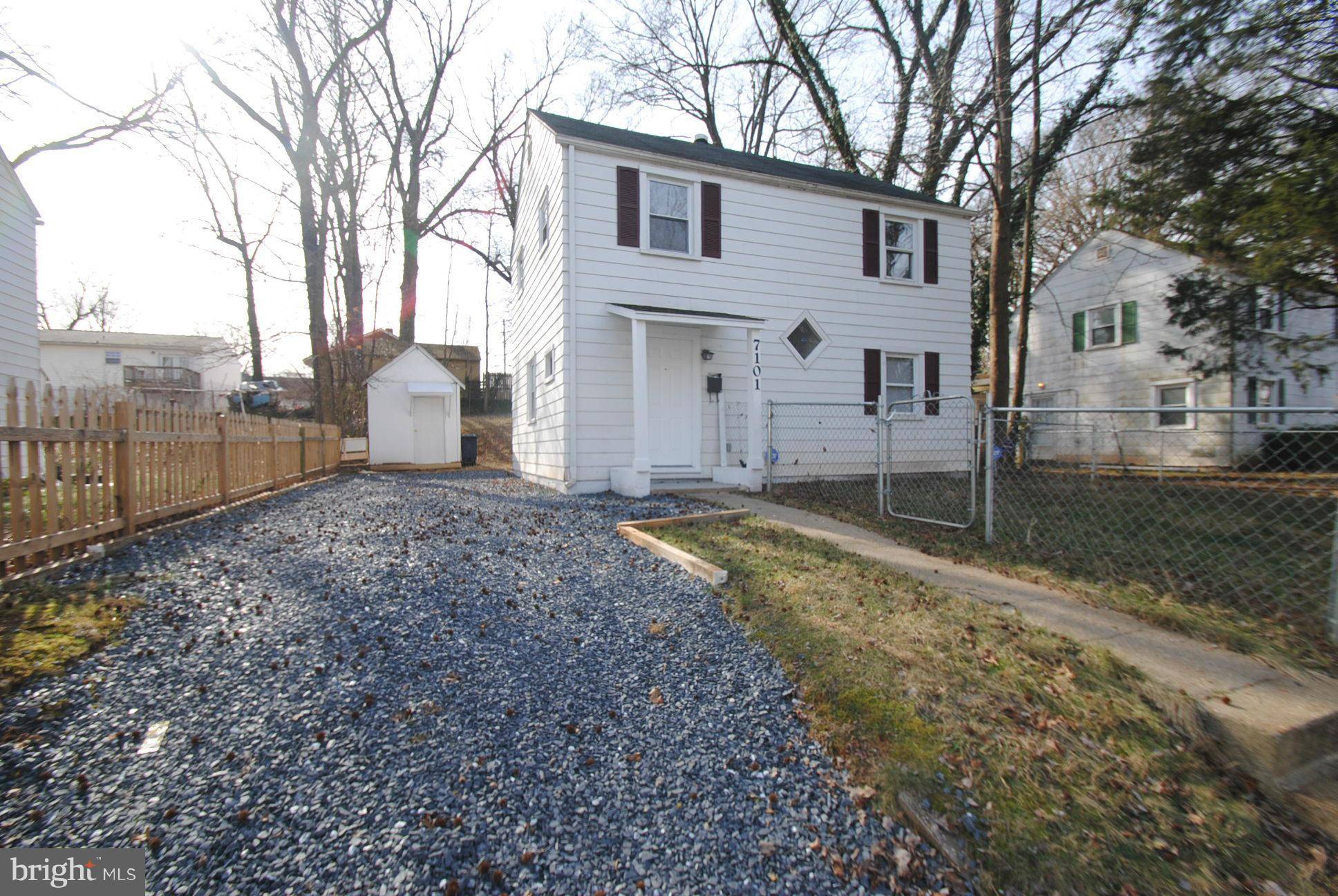 7101 E FOREST RD, Landover, MD 20785