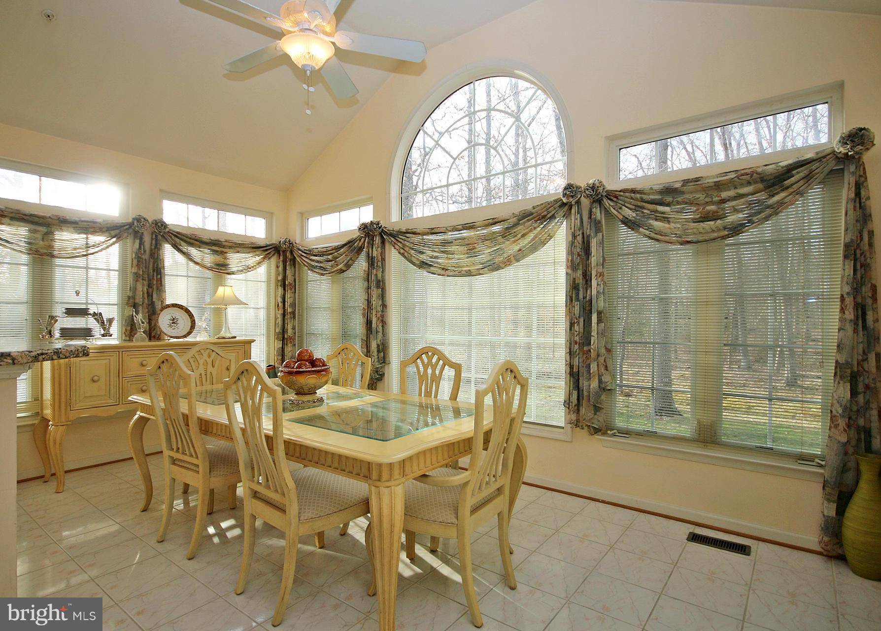 Accokeek, MD 20607,18014 MERINO DR