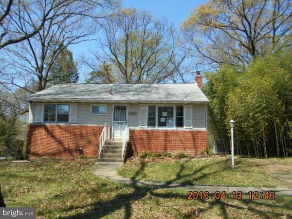 9356 DUBARRY AVE, Lanham, MD 20706