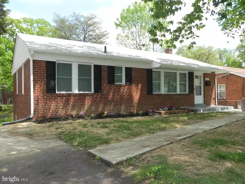 2514 PORTER AVE, Suitland, MD 20746