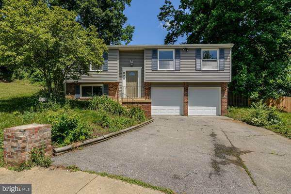 905 FINCH DR, Landover, MD 20785