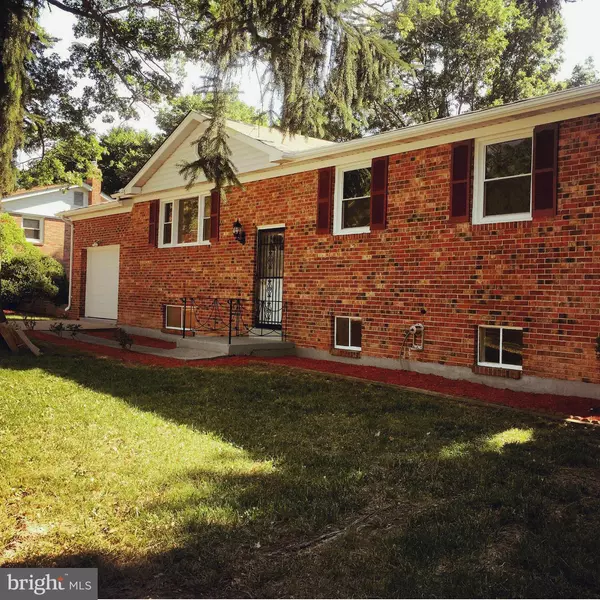 2106 TRAFALGAR DR, Fort Washington, MD 20744