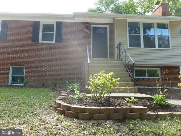 3809 WALNUT LN, Suitland, MD 20746