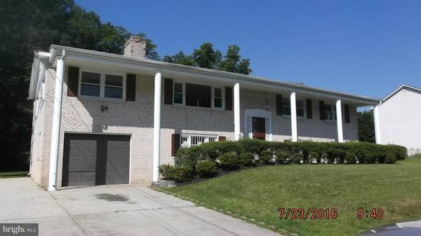 6709 ROBINIA RD, Temple Hills, MD 20748