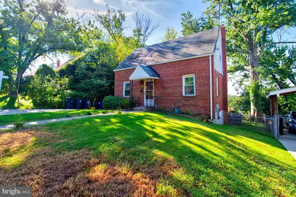Bladensburg, MD 20710,5445 VARNUM ST