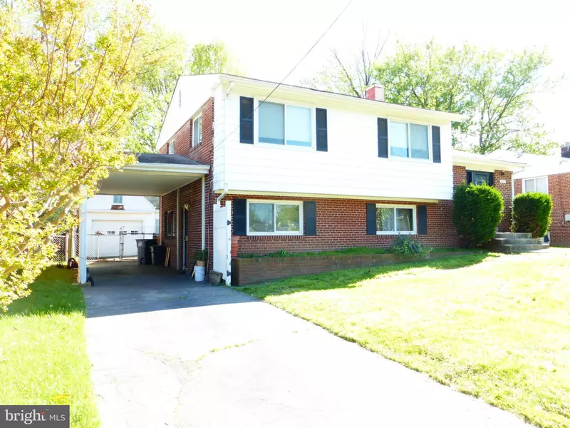 1313 RAY RD, Hyattsville, MD 20782