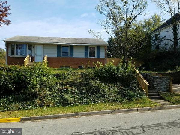 3501 OLIVER ST, Hyattsville, MD 20782