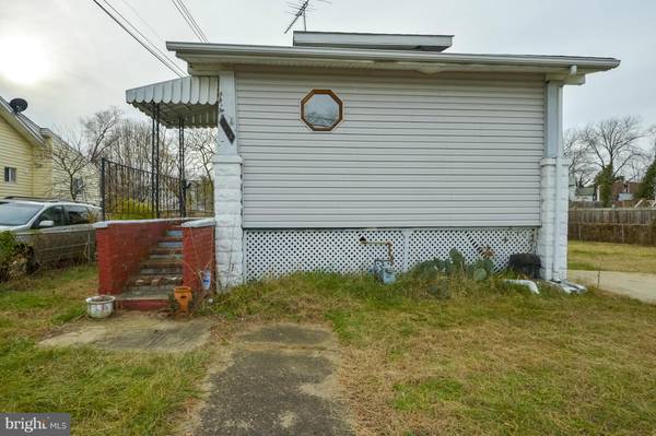 4806 48TH AVE, Hyattsville, MD 20781