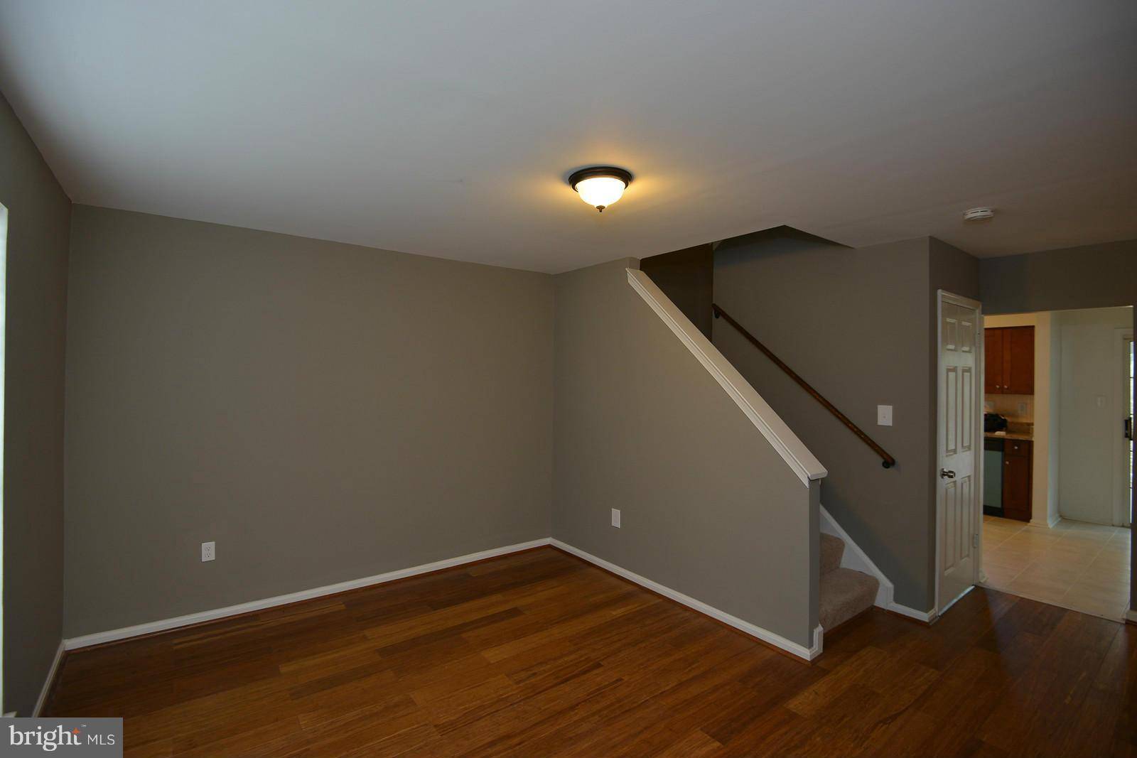 Landover, MD 20785,1337 NALLEY TER