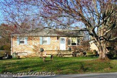 8705 DANIEL LN, Clinton, MD 20735