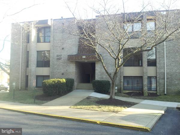 3317 HUNTLEY SQUARE DR #T, Temple Hills, MD 20748