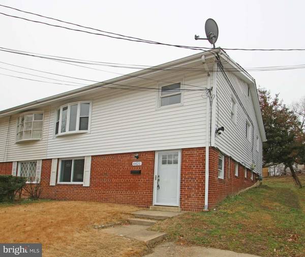 4421 LYONS ST, Temple Hills, MD 20748