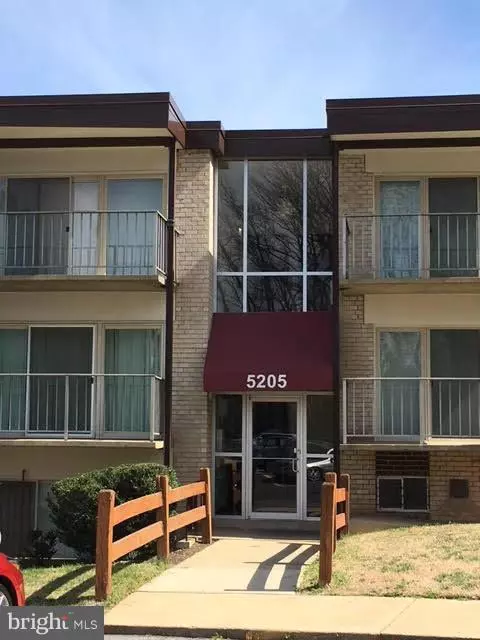 Bladensburg, MD 20710,5205 NEWTON ST #202
