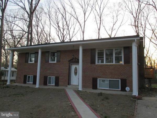 11707 HICKORY DR, Fort Washington, MD 20744