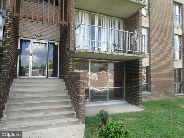 7957 RIGGS RD #4, Hyattsville, MD 20783