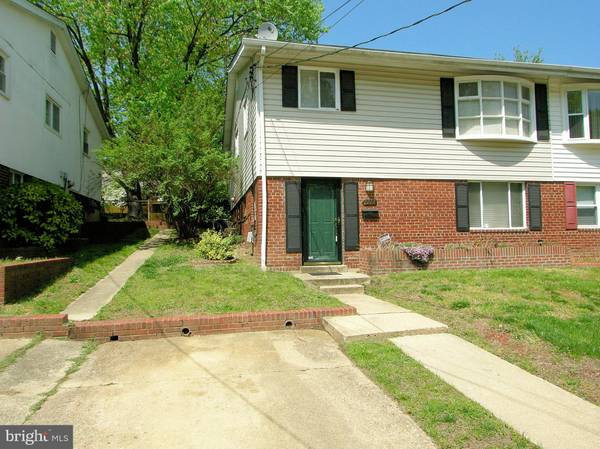 2222 OLSON ST, Temple Hills, MD 20748