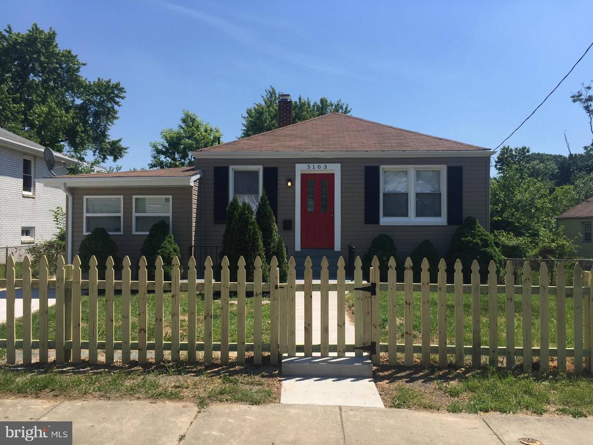 Capitol Heights, MD 20743,5103 DUEL PL