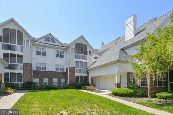 6612 LAKE PARK DR #3D, Greenbelt, MD 20770