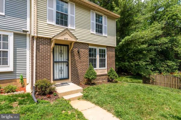 316 SHADY GLEN DR, Capitol Heights, MD 20743