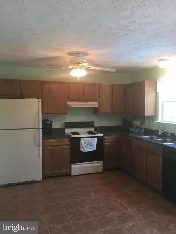 Mechanicsville, MD 20659,35571 ARMY NAVY DR