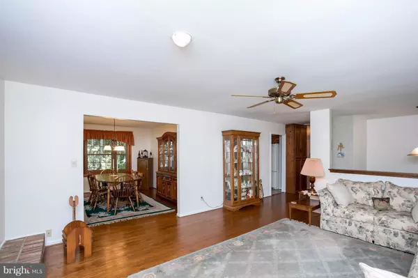 Great Mills, MD 20634,45906 FLAG CT