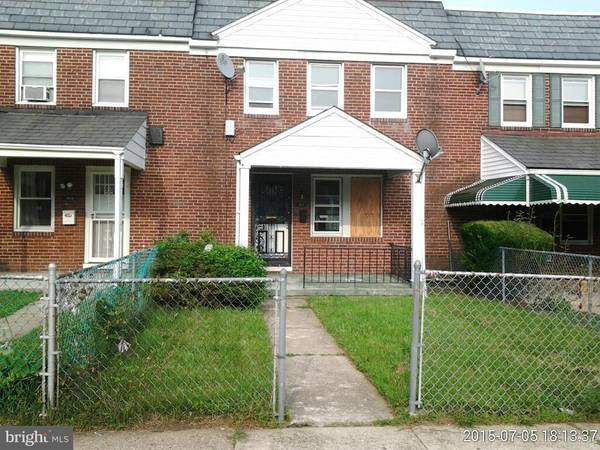 911 LYNDHURST ST, Baltimore, MD 21229