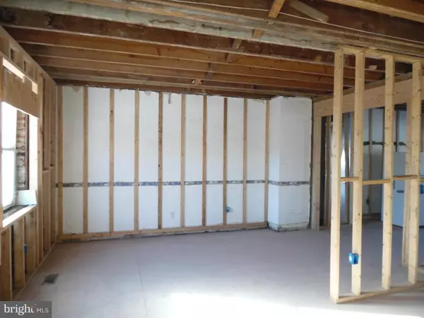 Baltimore, MD 21215,3321 LEIGHTON AVE