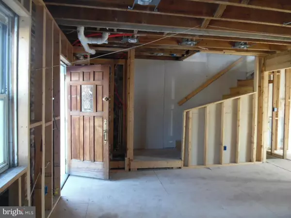 Baltimore, MD 21215,3321 LEIGHTON AVE