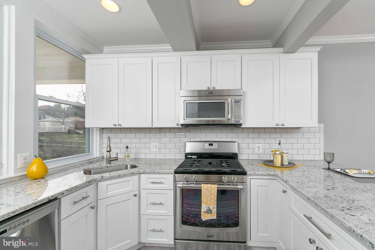 2913 BERWICK AVE, Baltimore, MD 21234