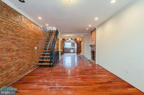 Baltimore, MD 21224,228 HIGHLAND AVE S