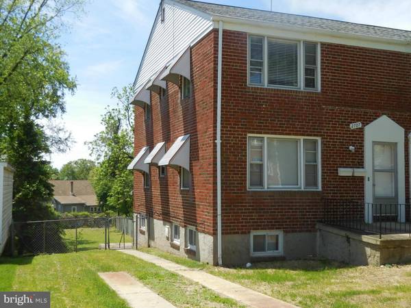 2707 SHIREY AVE, Baltimore, MD 21214