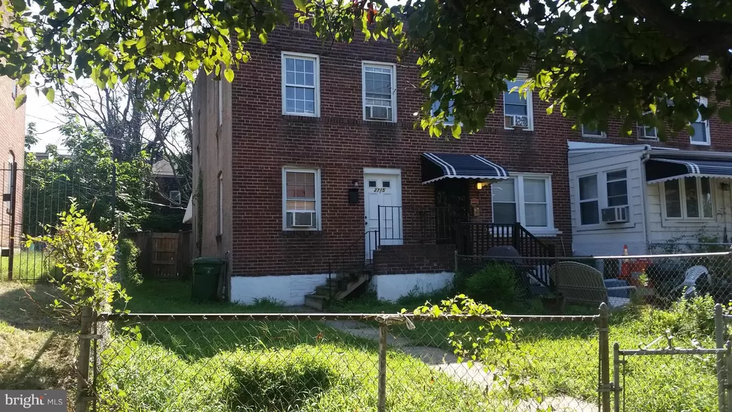 2715 ROUND RD, Baltimore, MD 21225