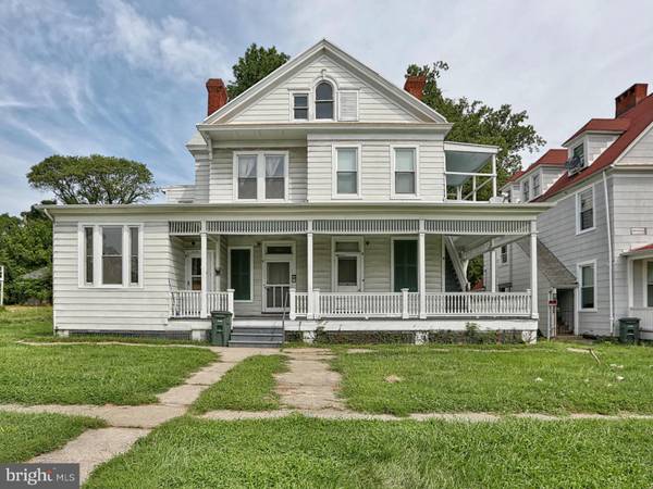 3204 CLIFTON AVE, Baltimore, MD 21216