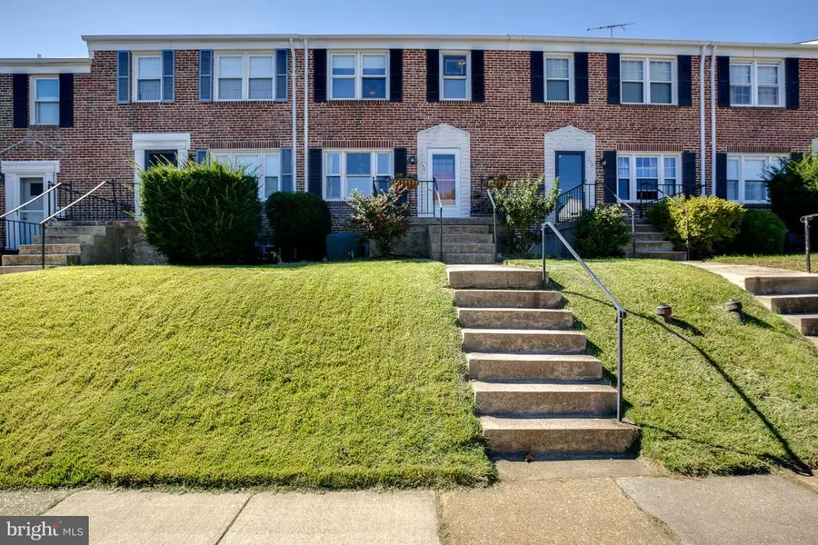 240 MEDWICK GARTH E, Baltimore, MD 21228