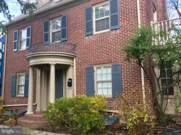 306 SOUTHWAY, Baltimore, MD 21218