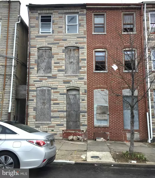 103 CAREY ST S, Baltimore, MD 21223