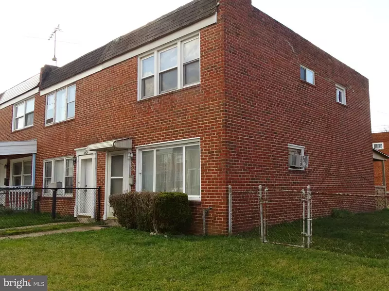 2424 HARRIET AVE, Baltimore, MD 21230