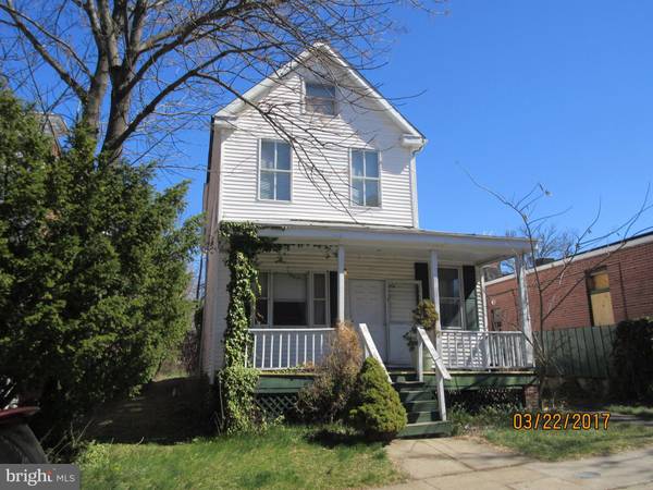 2116 LAKE AVE, Baltimore, MD 21218