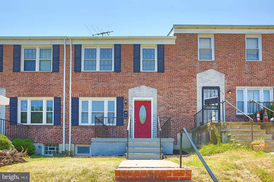 236 MEDWICK GARTH E, Baltimore, MD 21228