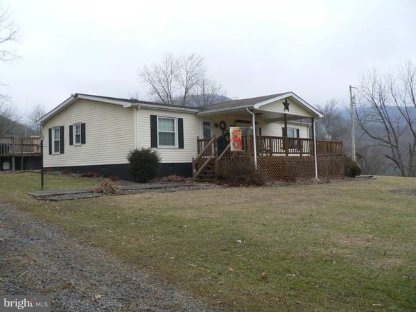 132 ARMISTEAD LANE, Maysville, WV 26833