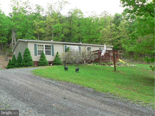 189 BRIARWOOD DR, Maysville, WV 26833