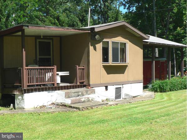 14 SUNBURST LOCUST DR, Mount Storm, WV 26739