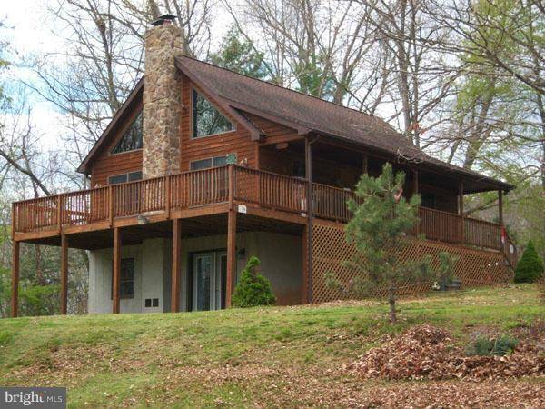 289 EARL WEBER ROAD, Berkeley Springs, WV 25411